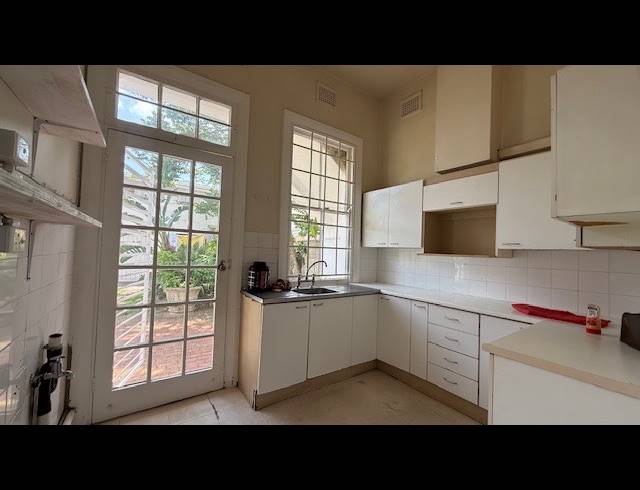 2.5 BEDROOM APARTMENT RENTED IN MUSGRAVE